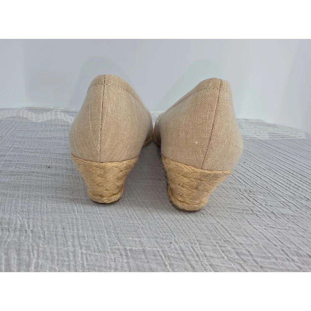 Coach and Four Tan Fabric Espadrille Peep Toe Low Wedge Sandals 7.5